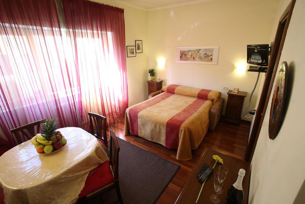 Bed and Breakfast Al Colonnato Di San Pietro Рим Экстерьер фото