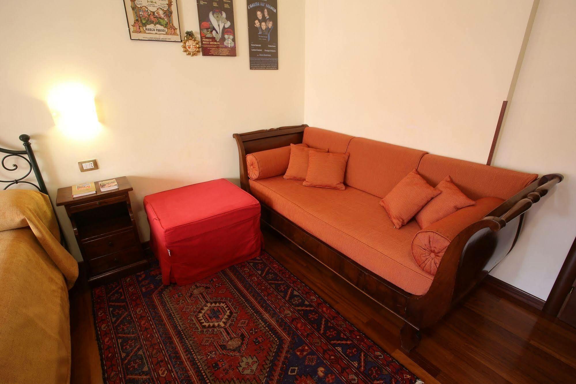 Bed and Breakfast Al Colonnato Di San Pietro Рим Экстерьер фото